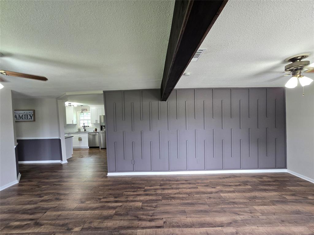 316 Dorsett Street, Clute, Texas image 6