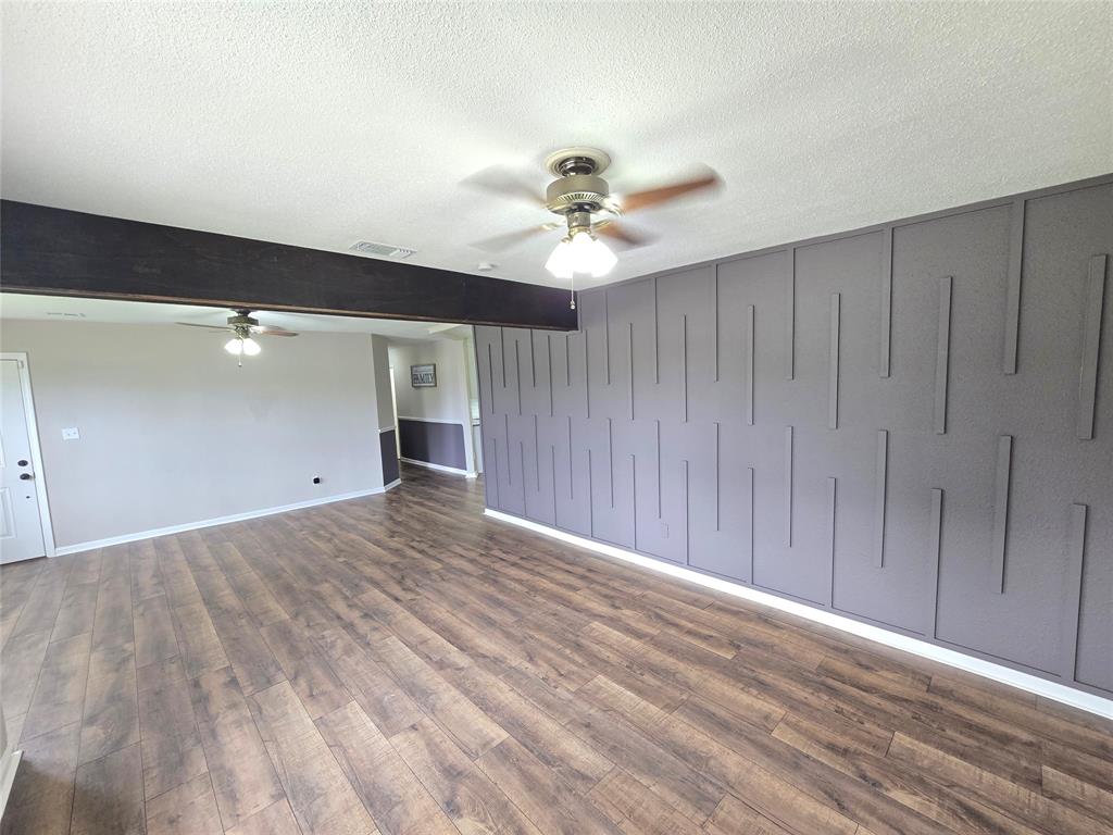 316 Dorsett Street, Clute, Texas image 7