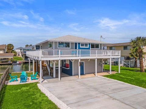 Photo of 21906 Matagorda Drive, Galveston, TX 77554 (MLS # 46403334) Photo of 21906 Matagorda Drive, Galveston, TX 77554 (MLS # 46403334)
