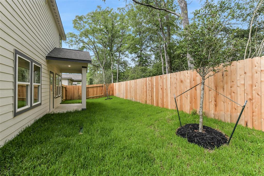 2109 Caney Creek Lane, Conroe, Texas image 34