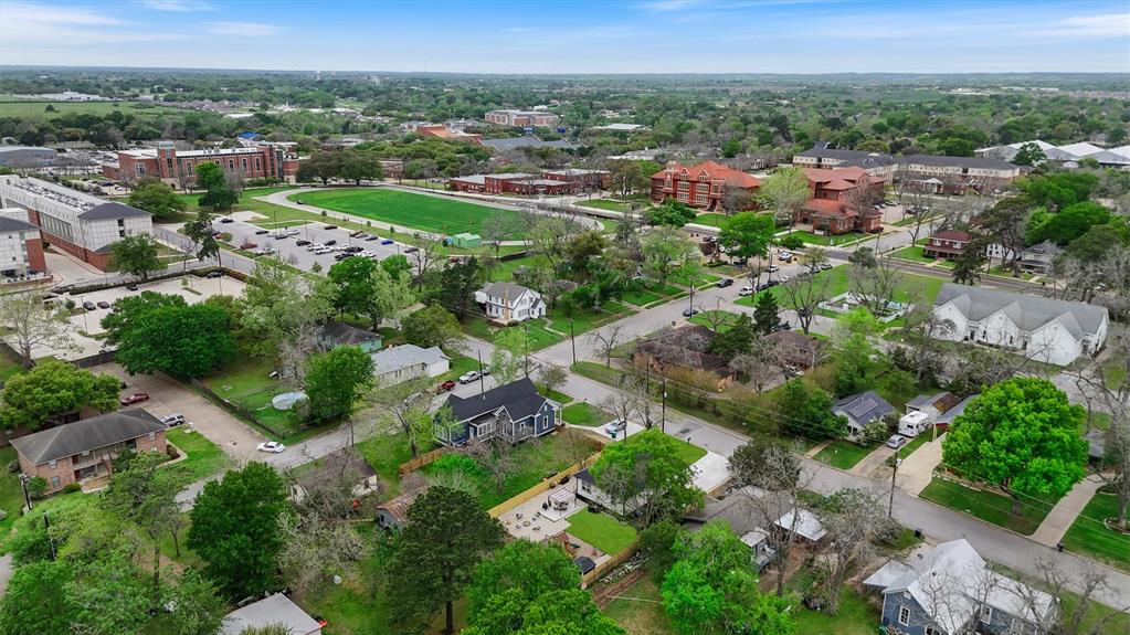 703 W Fifth Street, Brenham, Texas image 30