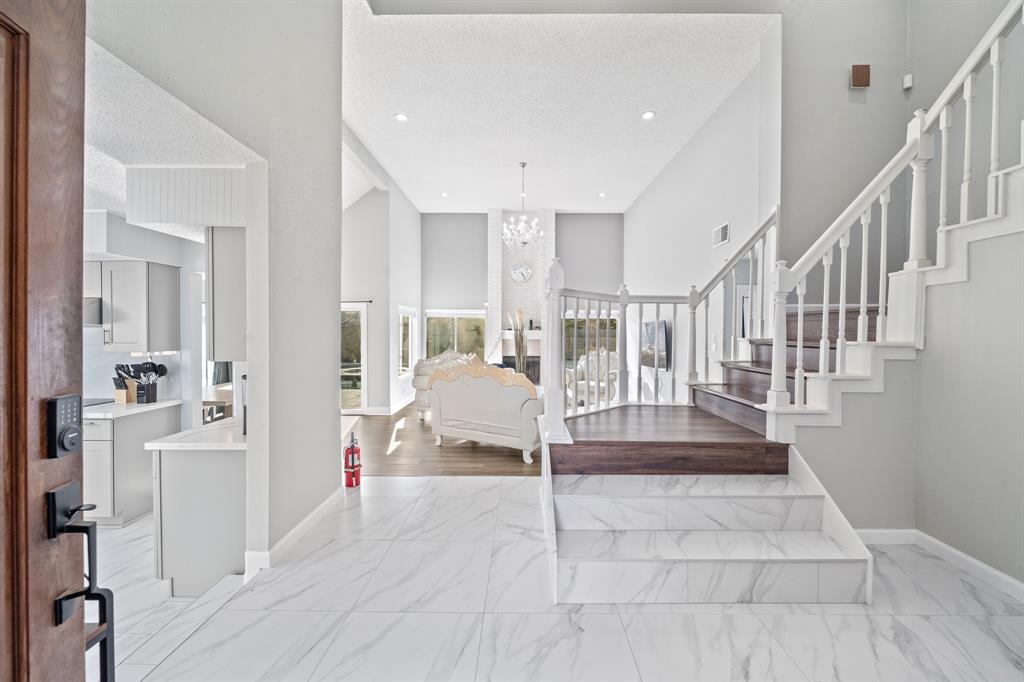 2918 Skypark Drive, Houston, Texas image 27