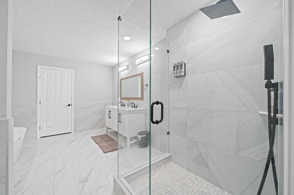 2918 Skypark Drive, Houston, Texas image 19