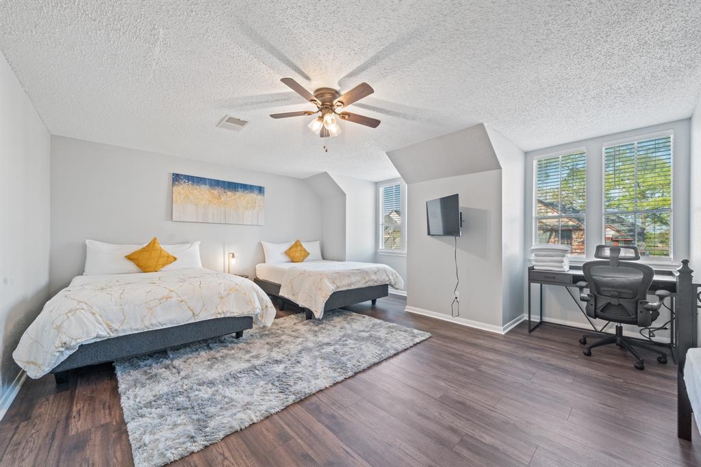 2918 Skypark Drive, Houston, Texas image 47
