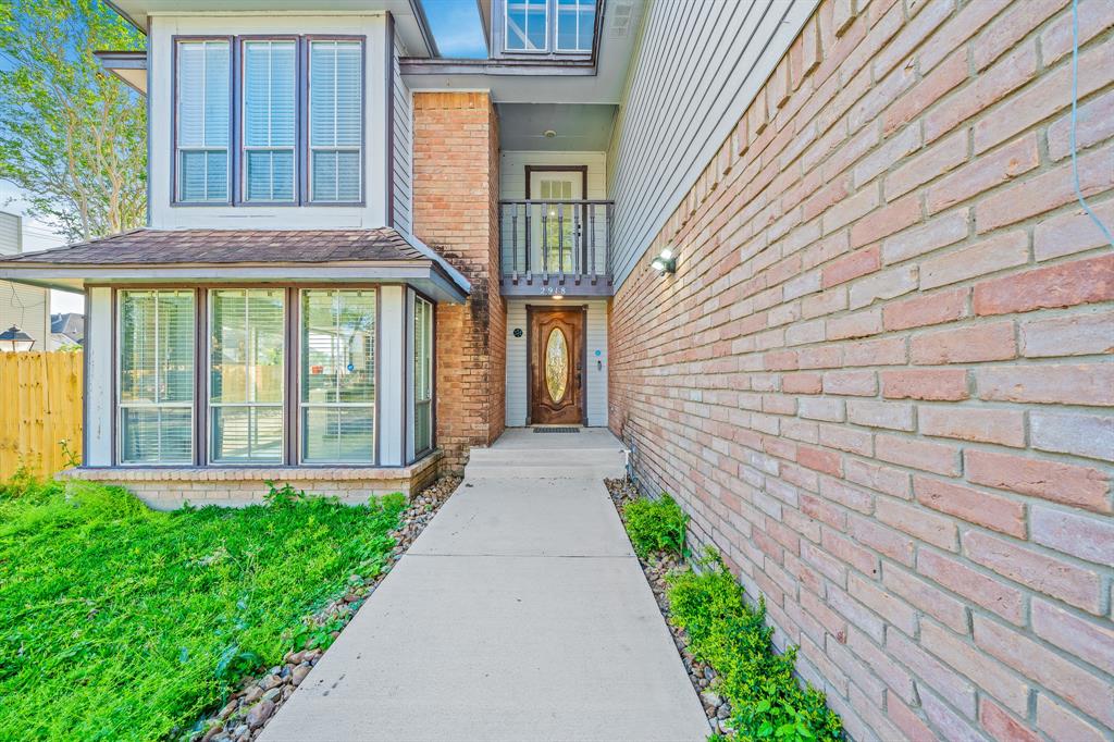 2918 Skypark Drive, Houston, Texas image 4