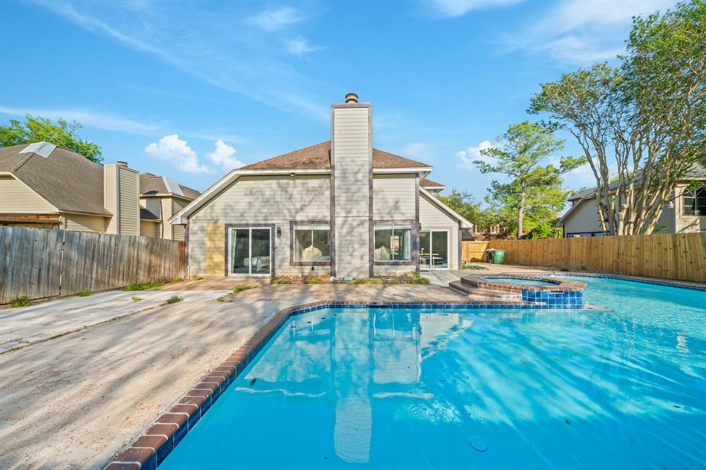 2918 Skypark Drive, Houston, Texas image 7