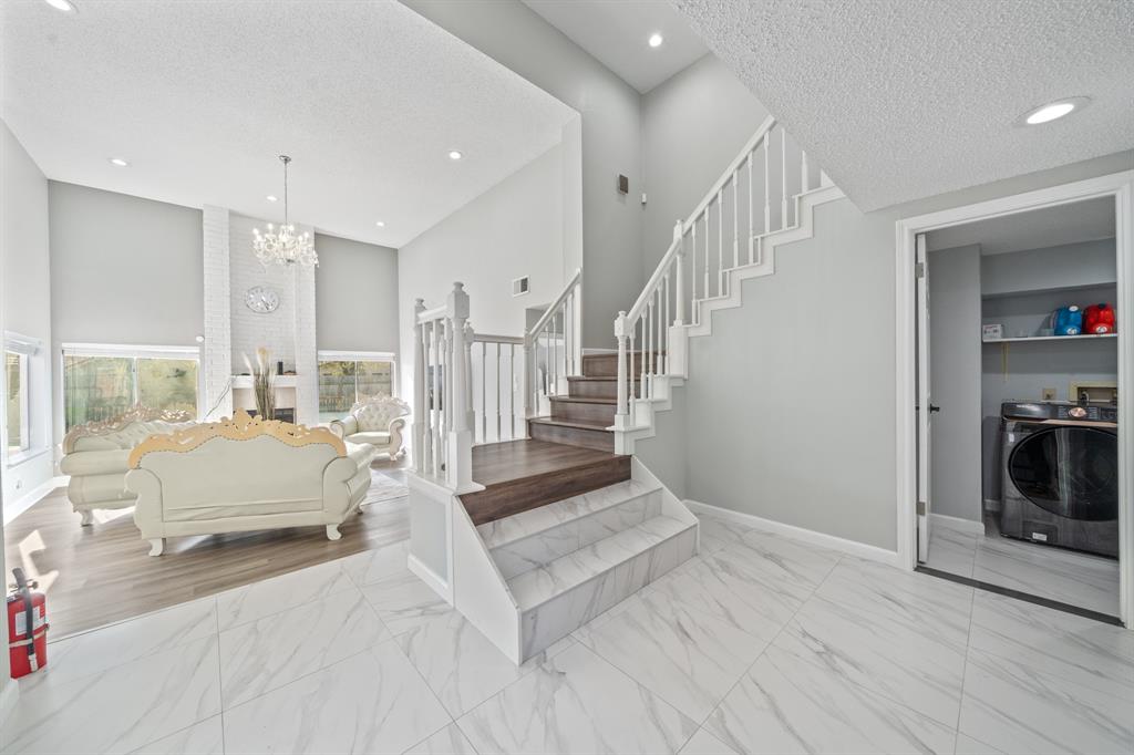 2918 Skypark Drive, Houston, Texas image 28