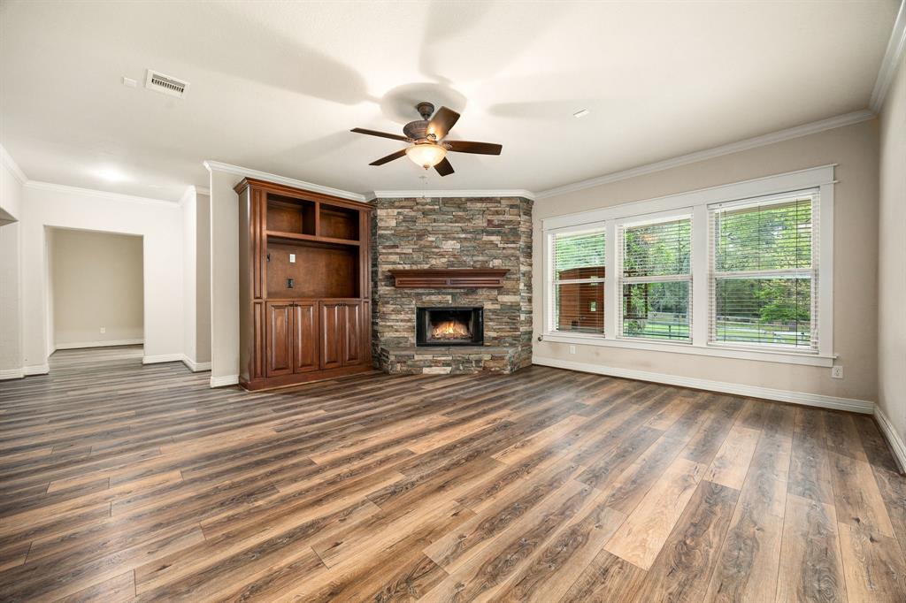 10505 Crown Ranch Boulevard, Montgomery, Texas image 9
