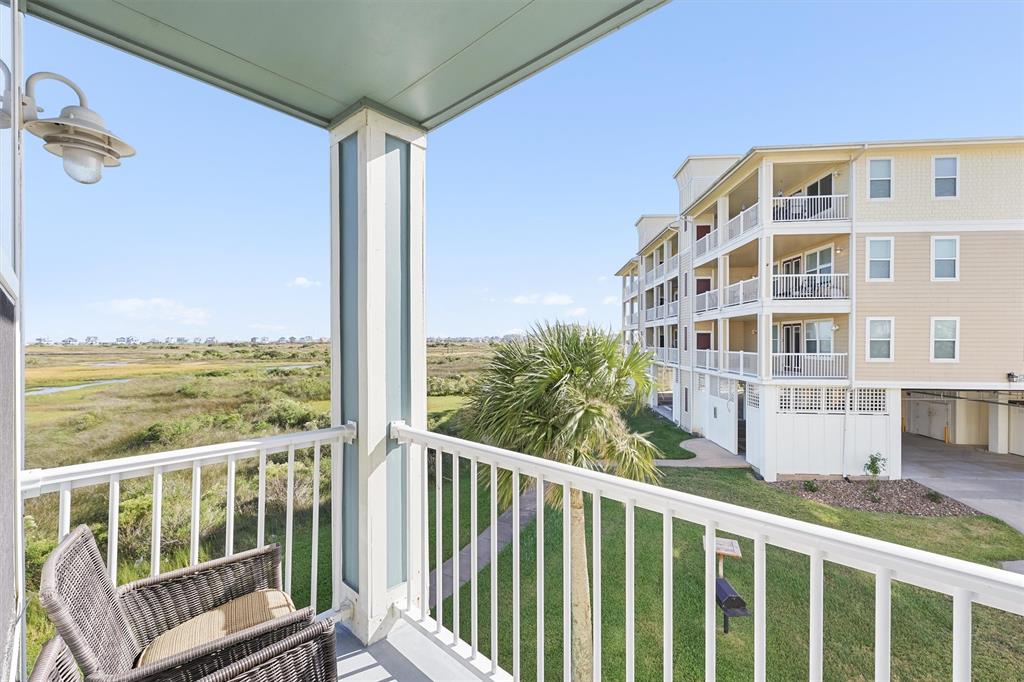 26570 Bay Water Drive #103, Galveston, Texas image 20