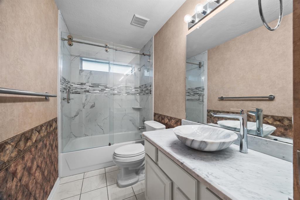 2723 Shelby Drive, Pearland, Texas image 25