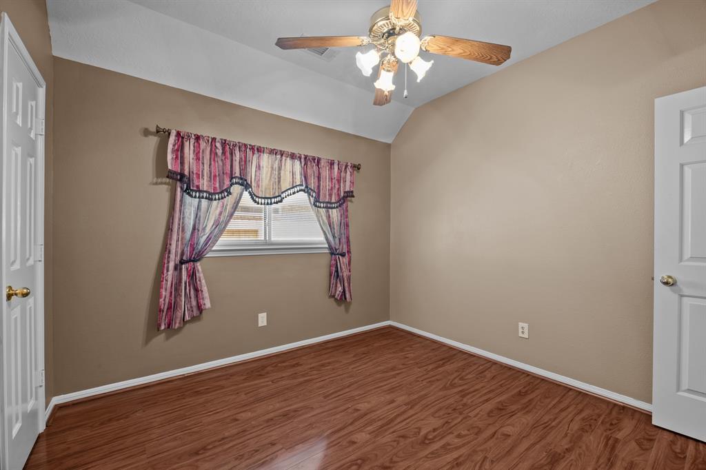 2723 Shelby Drive, Pearland, Texas image 28