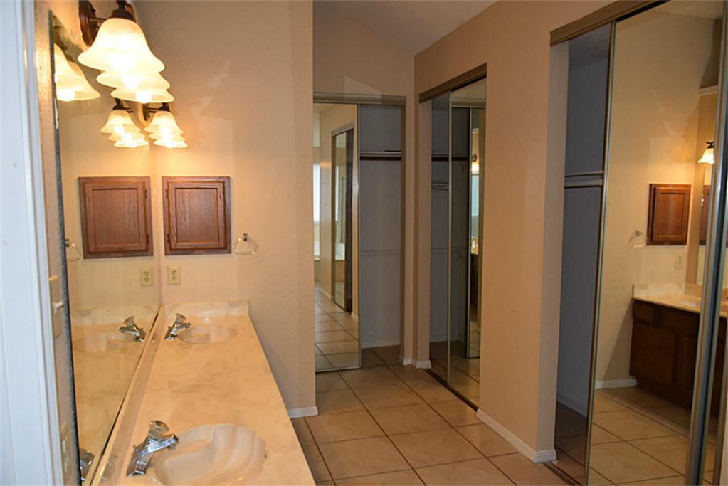 4718 Sunshine Drive Drive, Sugar Land, Texas image 16