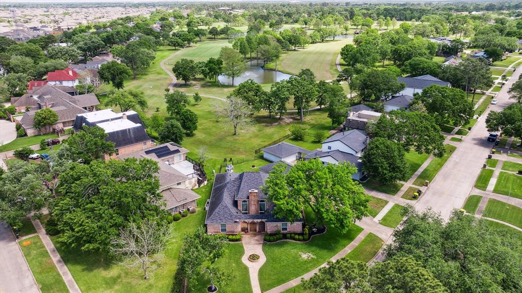 3040 Green Tee Drive, Pearland, Texas image 31