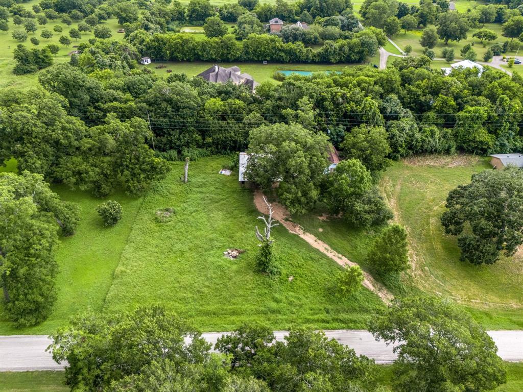 1326 Wagon Road