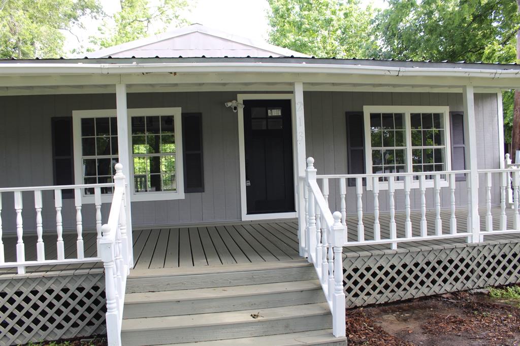 213 Red Haven Drive