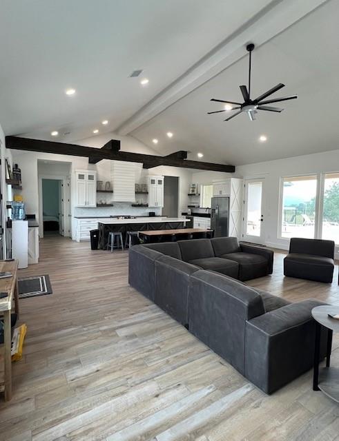 1463 Mountain Valley Drive, Concan, Texas image 10