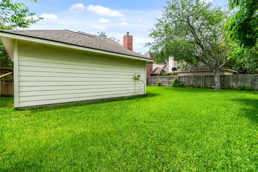 6615 Cypress Village Drive, Sugar Land, Texas image 46