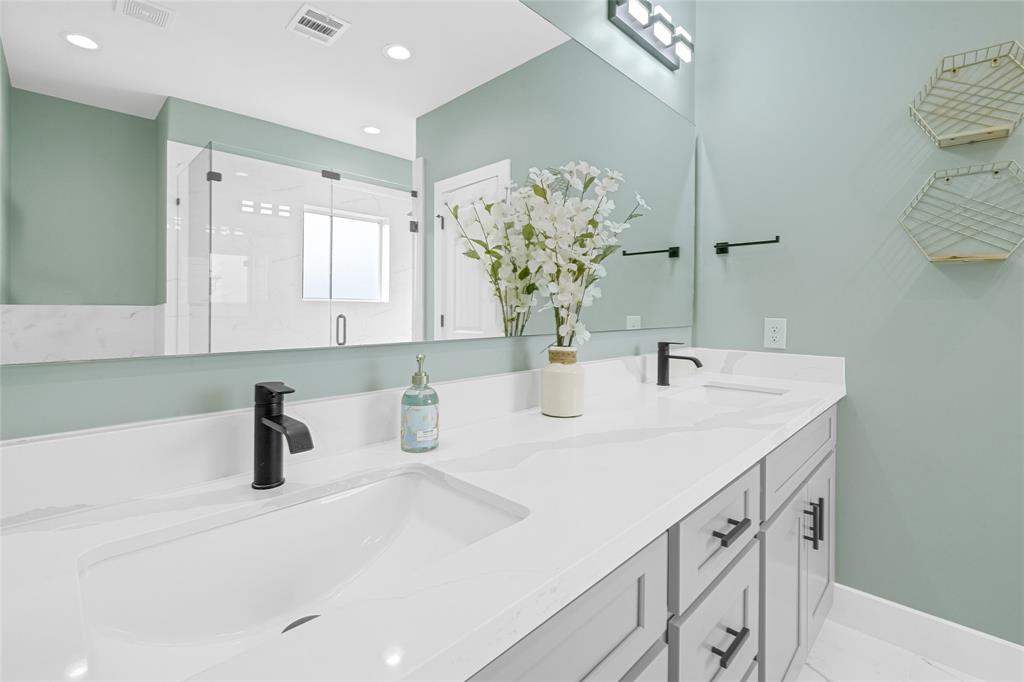 2602 Briley Street, Houston, Texas image 27