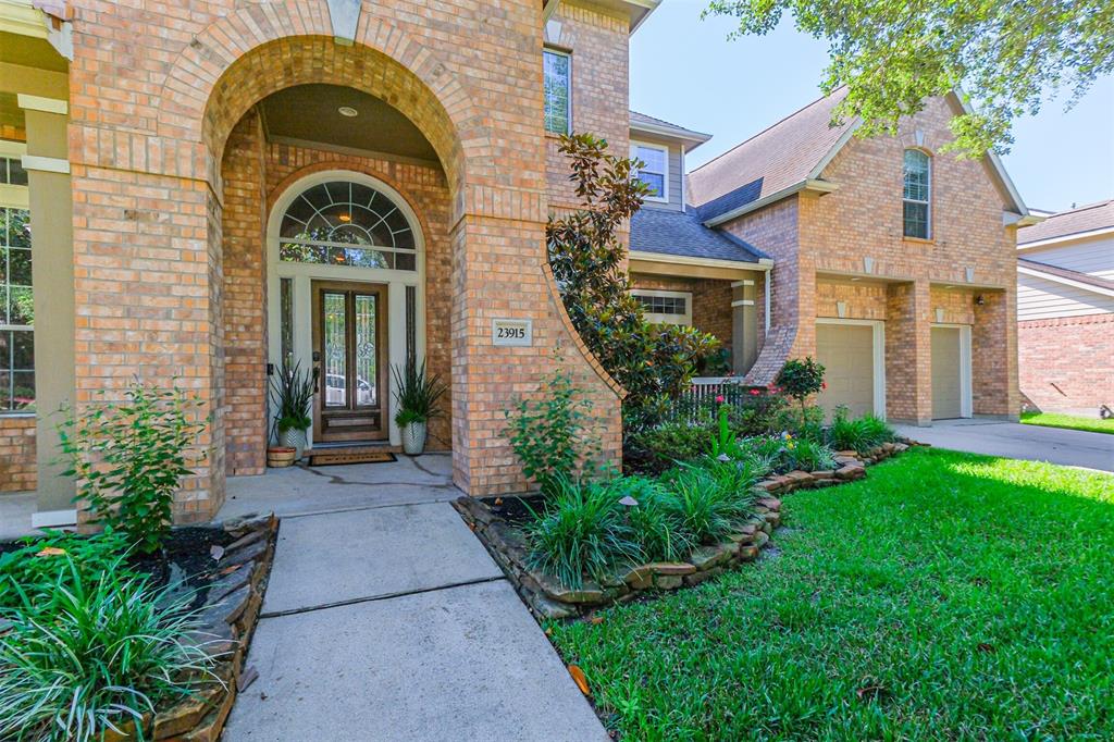 23915 Travis Trail