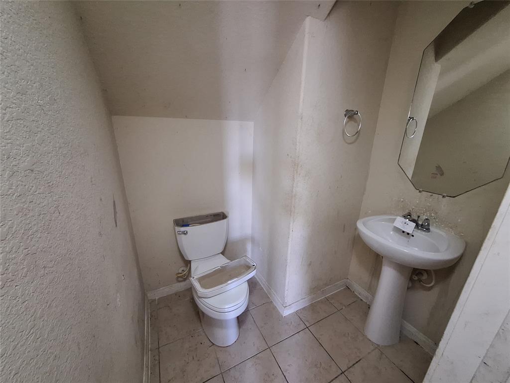 2419 Fort Baldy Trail, Humble, Texas image 9