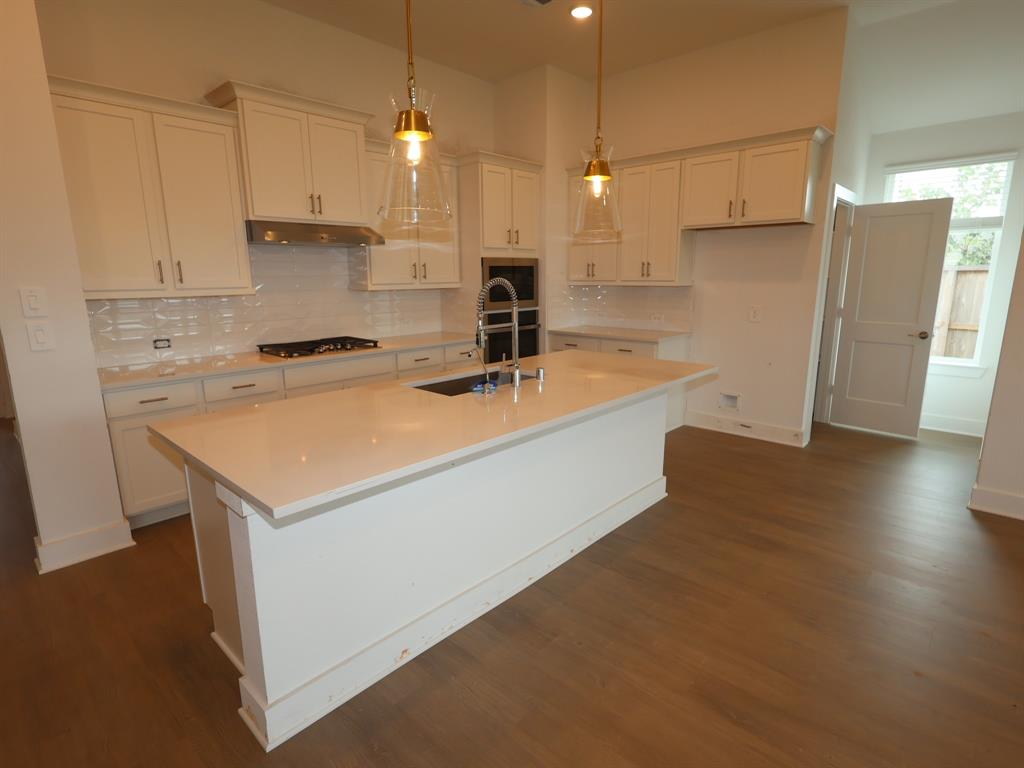511 Corner Canyon Lane