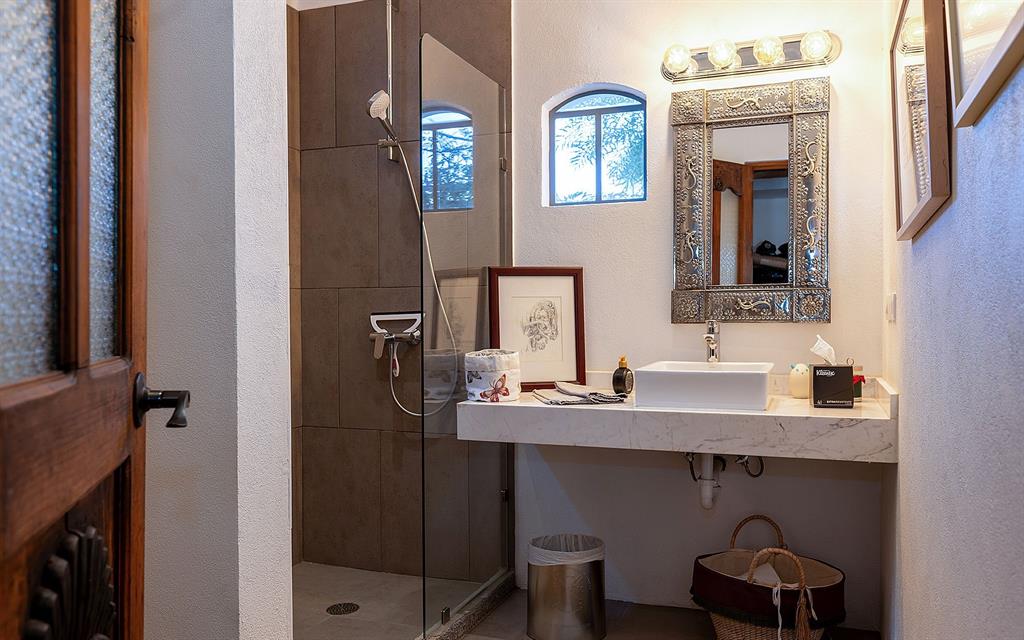 Tennessee 37790, Mexico, 3 Bedrooms Bedrooms, ,3 BathroomsBathrooms,Residential,Active,185445