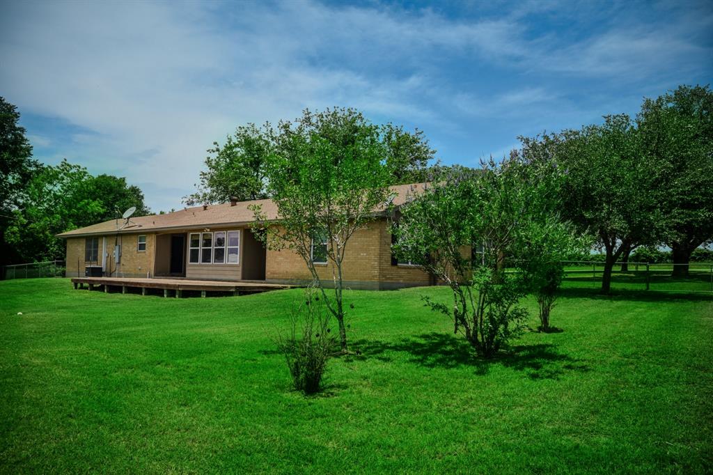 1145 County Road 250, Weimar, Texas image 21