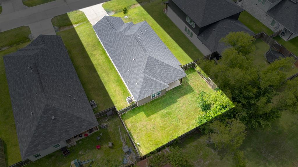7315 Parkview Drive, Hitchcock, Texas image 32