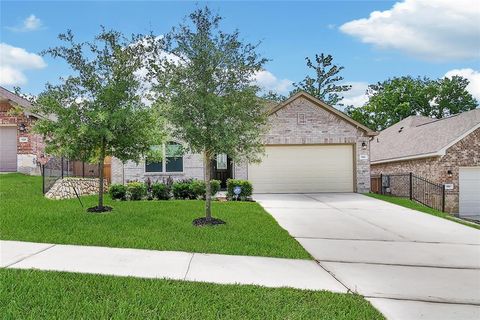 Photo of 922 Golden Willow Lane, Conroe, TX 77304 (MLS # 36130801)