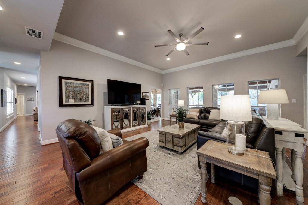 New Braunfels, Texas 78132, United States, 4 Bedrooms Bedrooms, ,3 BathroomsBathrooms,Residential,Pending,20801