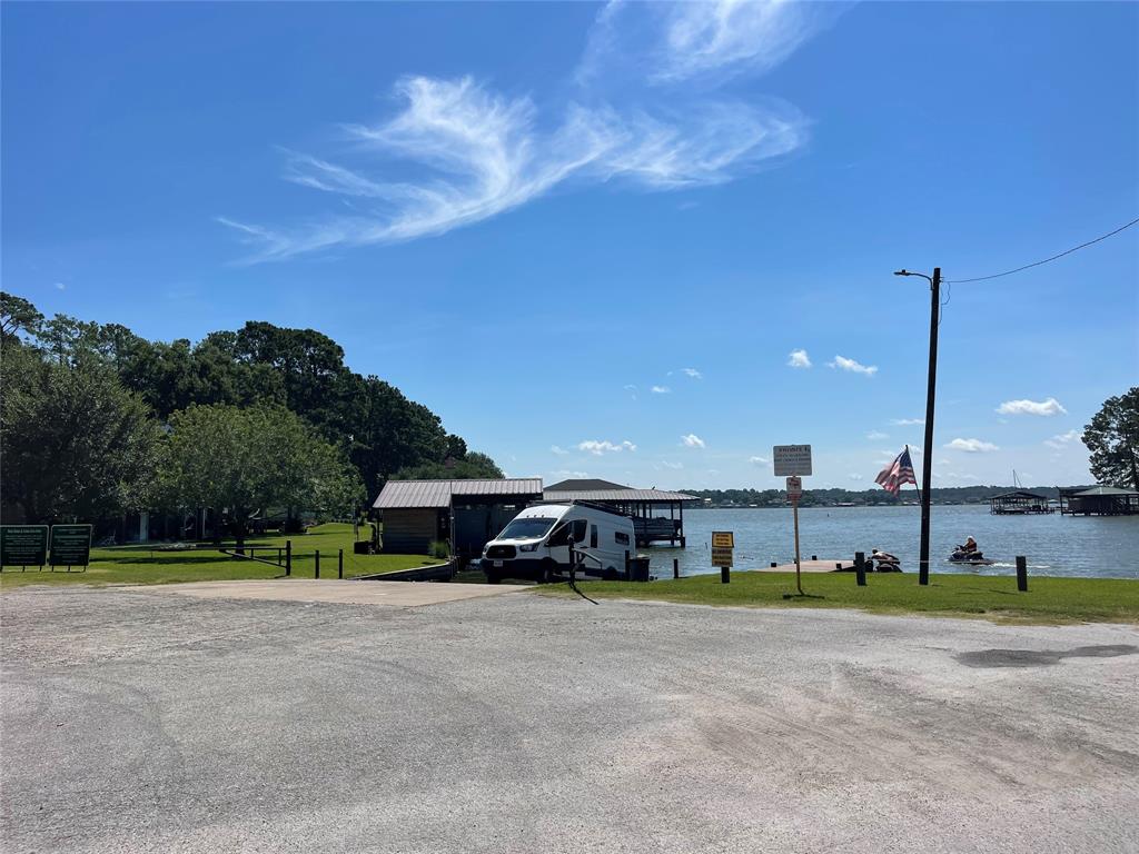 S Sunset Drive, Onalaska, Texas image 8