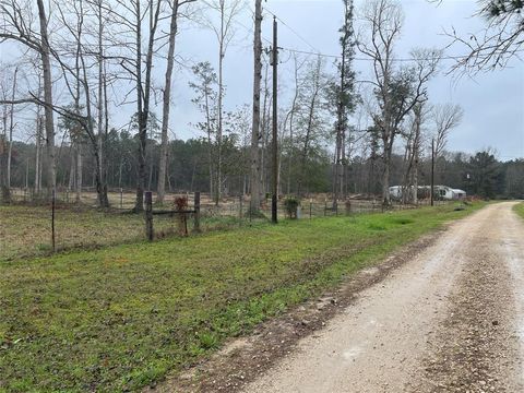 Photo of 22 Plum Pudding Road, Livingston, TX 77351 (MLS # 85959668) Photo of 22 Plum Pudding Road, Livingston, TX 77351 (MLS # 85959668)