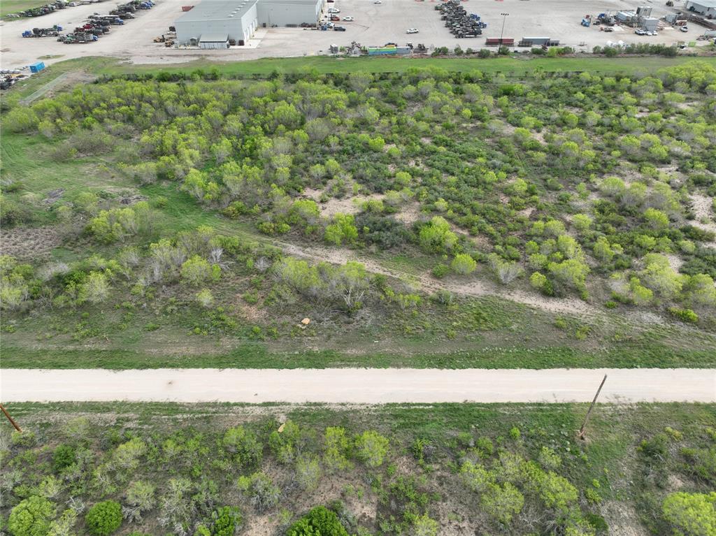 Lot 5 Pr Frio Estates Drive, Moore, Texas image 3