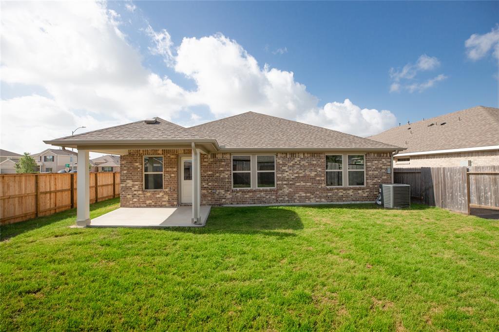 3217 21st Street North, Texas City, Texas image 7