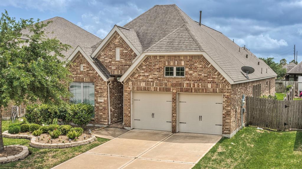 13806 Wood Shadow Lane, Pearland, Texas image 34