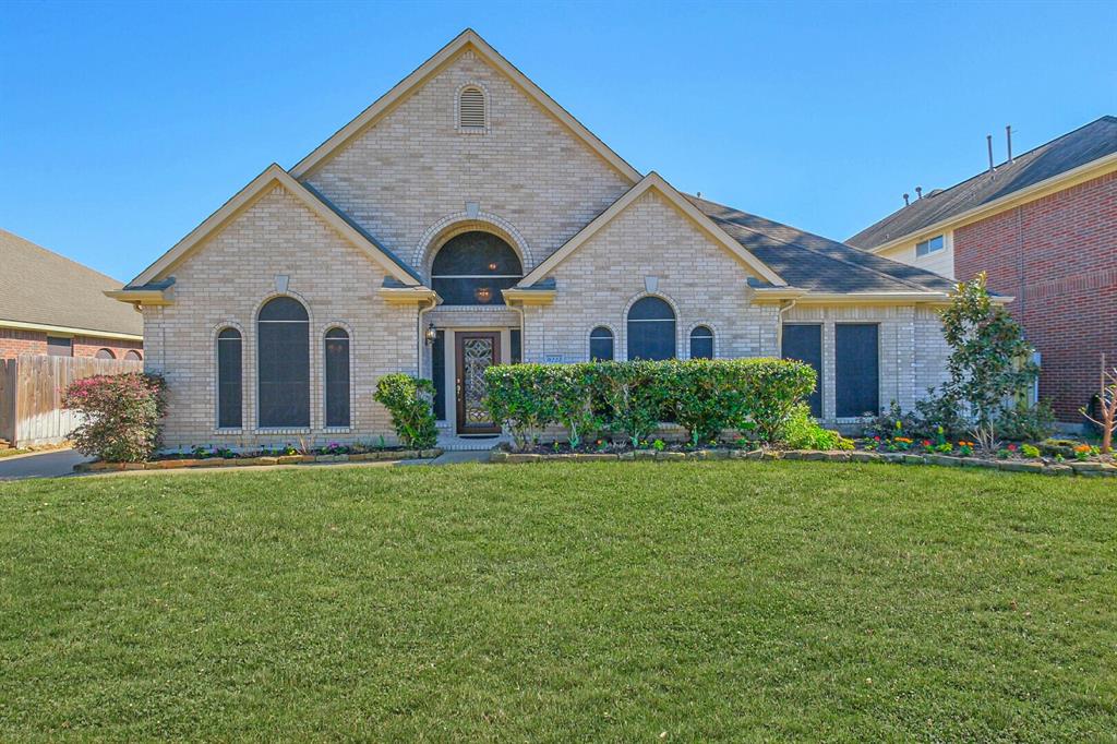 9223 Memorial Hills Drive, Spring, Texas image 2