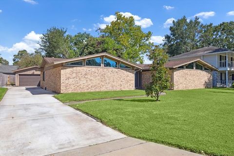 A home in Seabrook