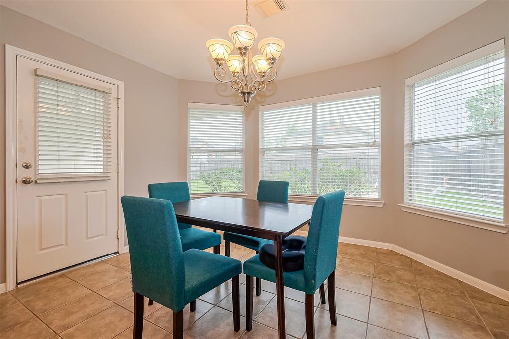 1007 Casting Springs Way, Spring, Texas image 25