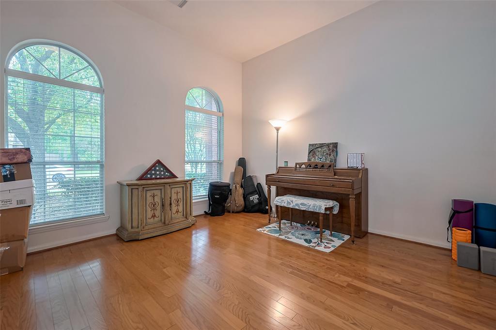 1007 Casting Springs Way, Spring, Texas image 8