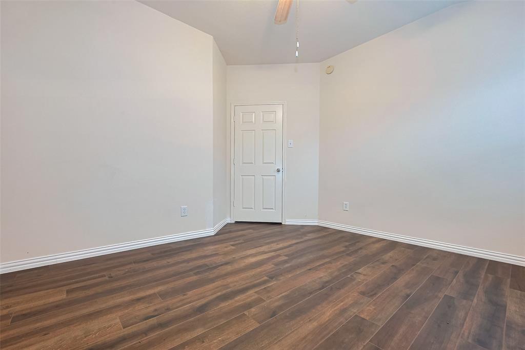 1007 Casting Springs Way, Spring, Texas image 32