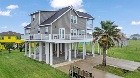 A home in Crystal Beach