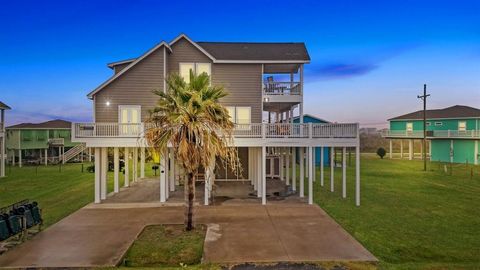 A home in Crystal Beach