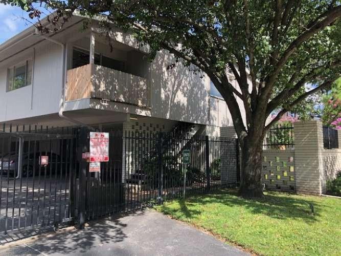 909 Silber Road 4A