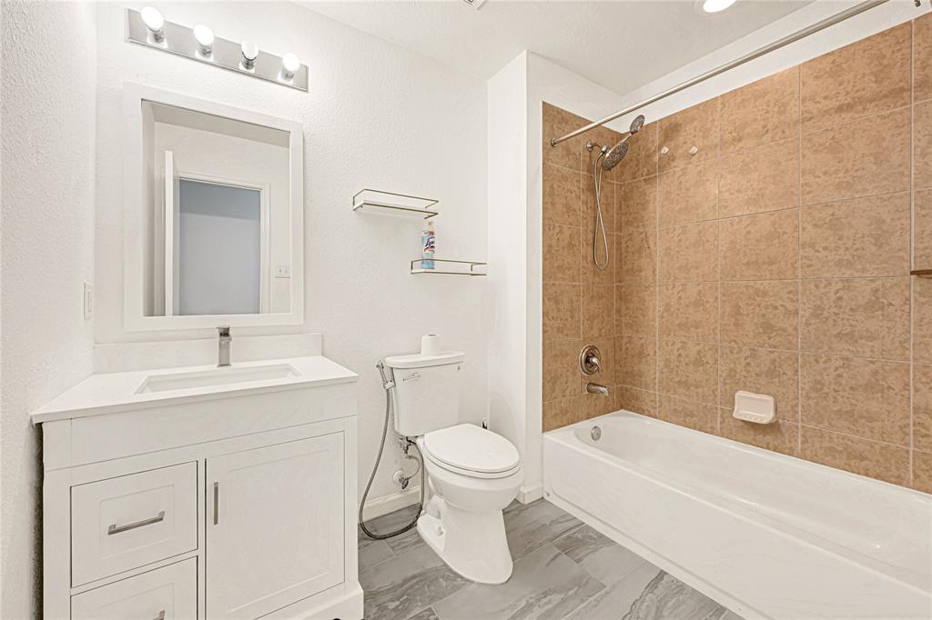 19802 Redwood Manor Lane, Cypress, Texas image 22
