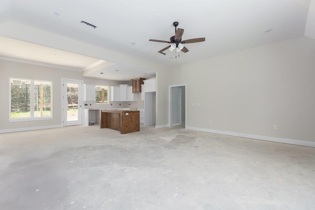 313 Shirey Lane, Lufkin, Texas image 6