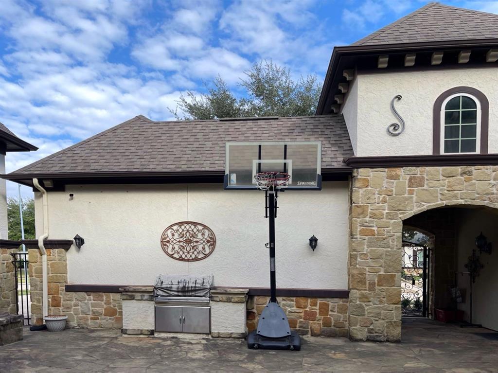 28415 Tall Juniper Hill Drive, Katy, Texas image 3