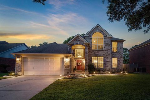 124 Coral Bay Drive League City TX 77573