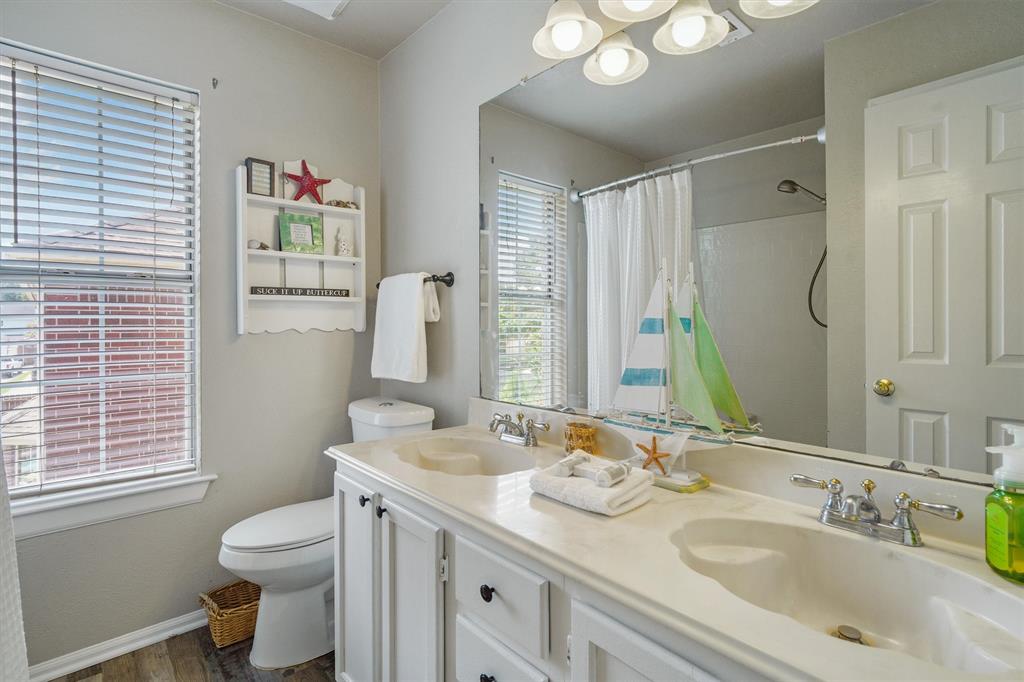 124 Coral Bay Drive, League City, Texas image 29