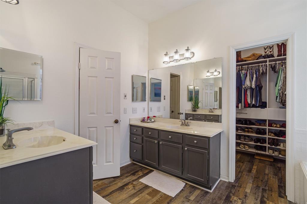 124 Coral Bay Drive, League City, Texas image 21