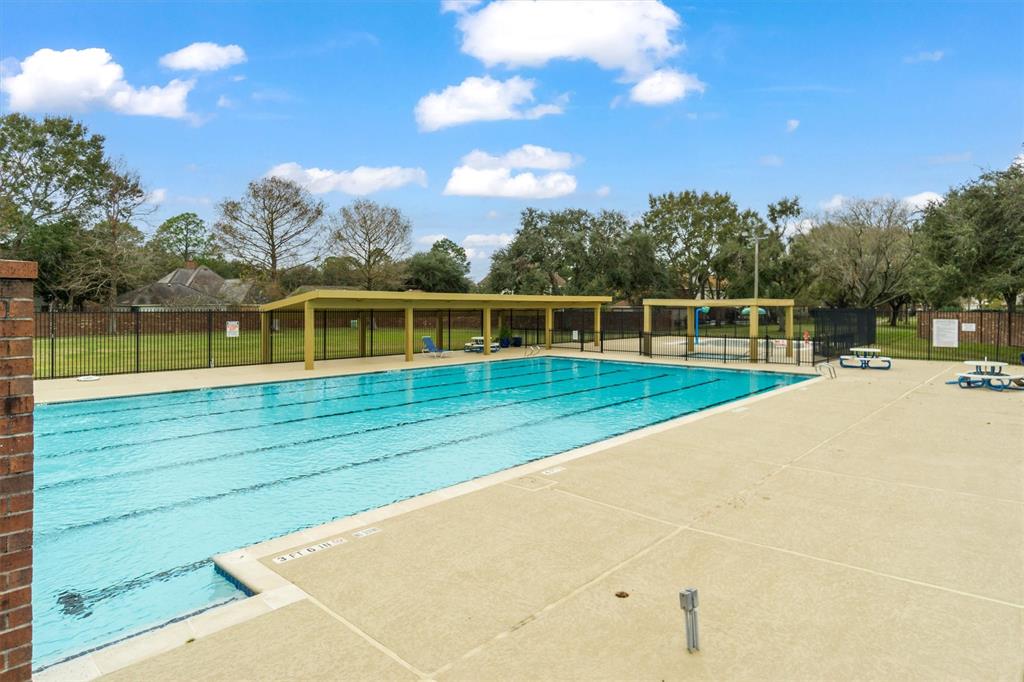 124 Coral Bay Drive, League City, Texas image 49